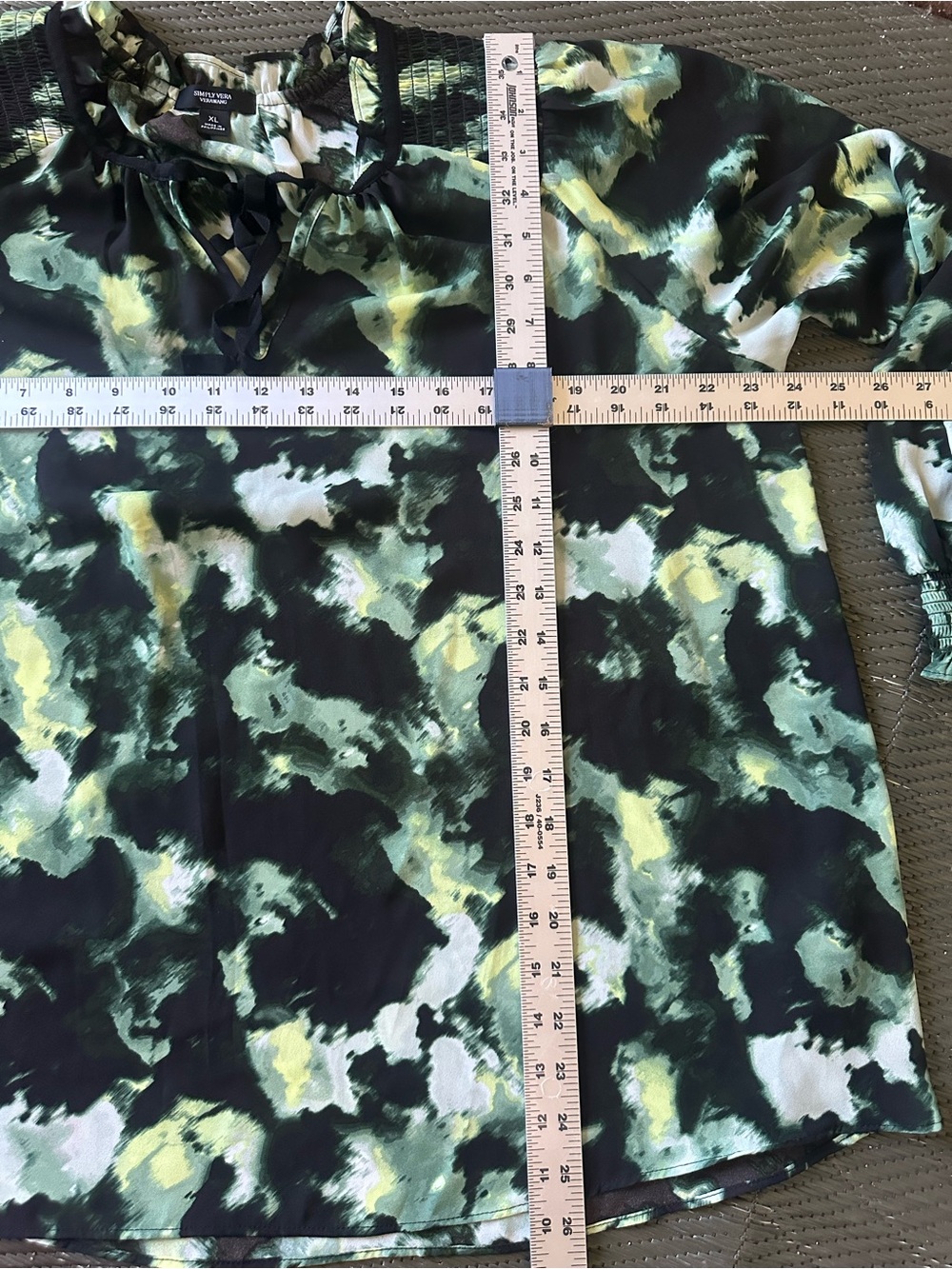 Simply Vera Vera Wang Green Watercolor Tie-Neck Blouse - Picture 8 of 9
